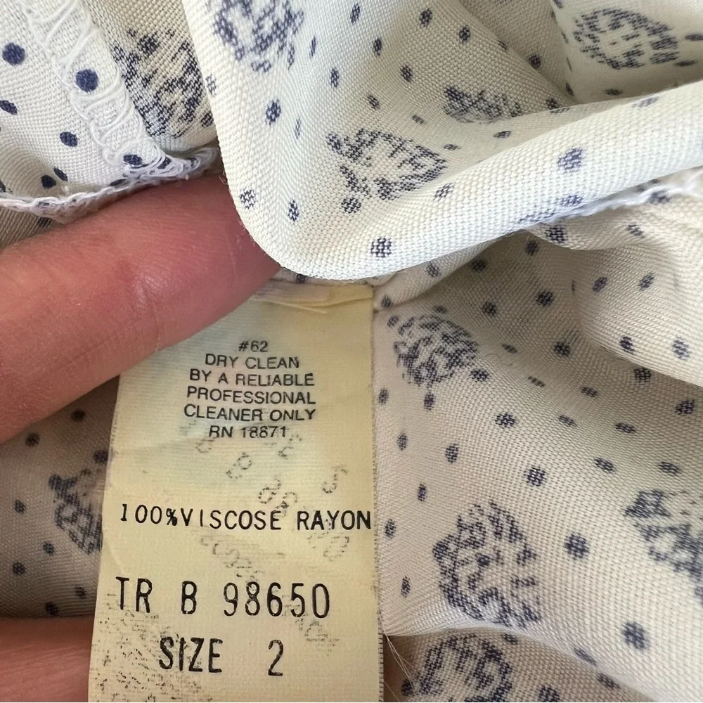 Vintage Union Made JH Collectibles White and Blue Floral Maxi Skirt - Picture 9 of 14